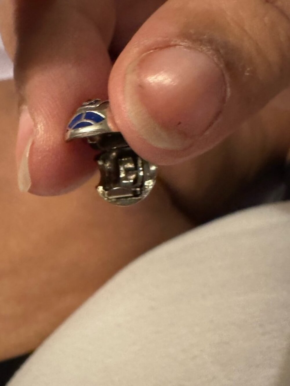 Pandora Star Wars R2-D2 Charm - Picture 2 of 3